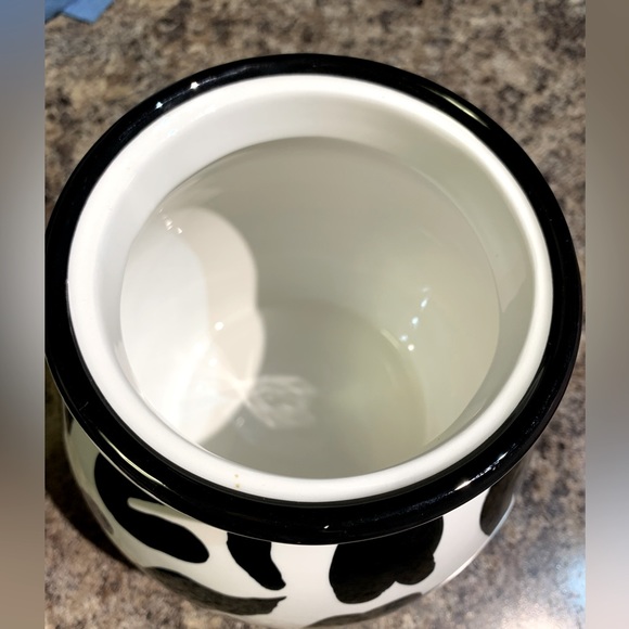 American Atelier collectible hand painted snow leopard cookie jar. Beautiful 💕 - Picture 4 of 6